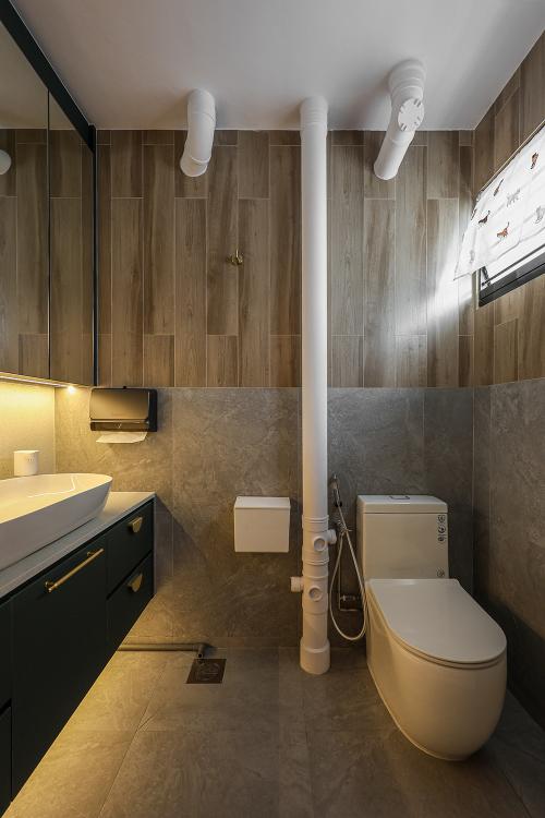 Industrial Bathroom at Jurong West
