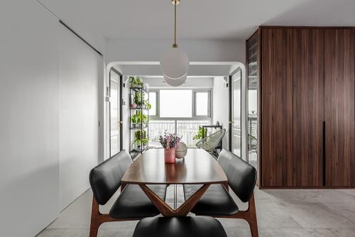 Industrial Dining Room at Jurong West