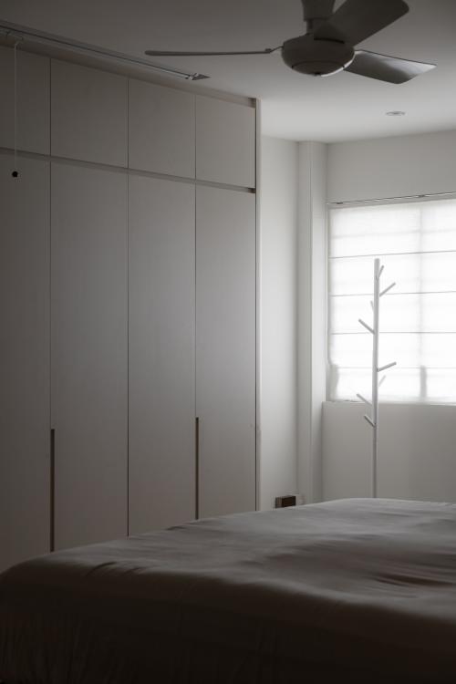 Vintage Bedroom at 467 Hougang