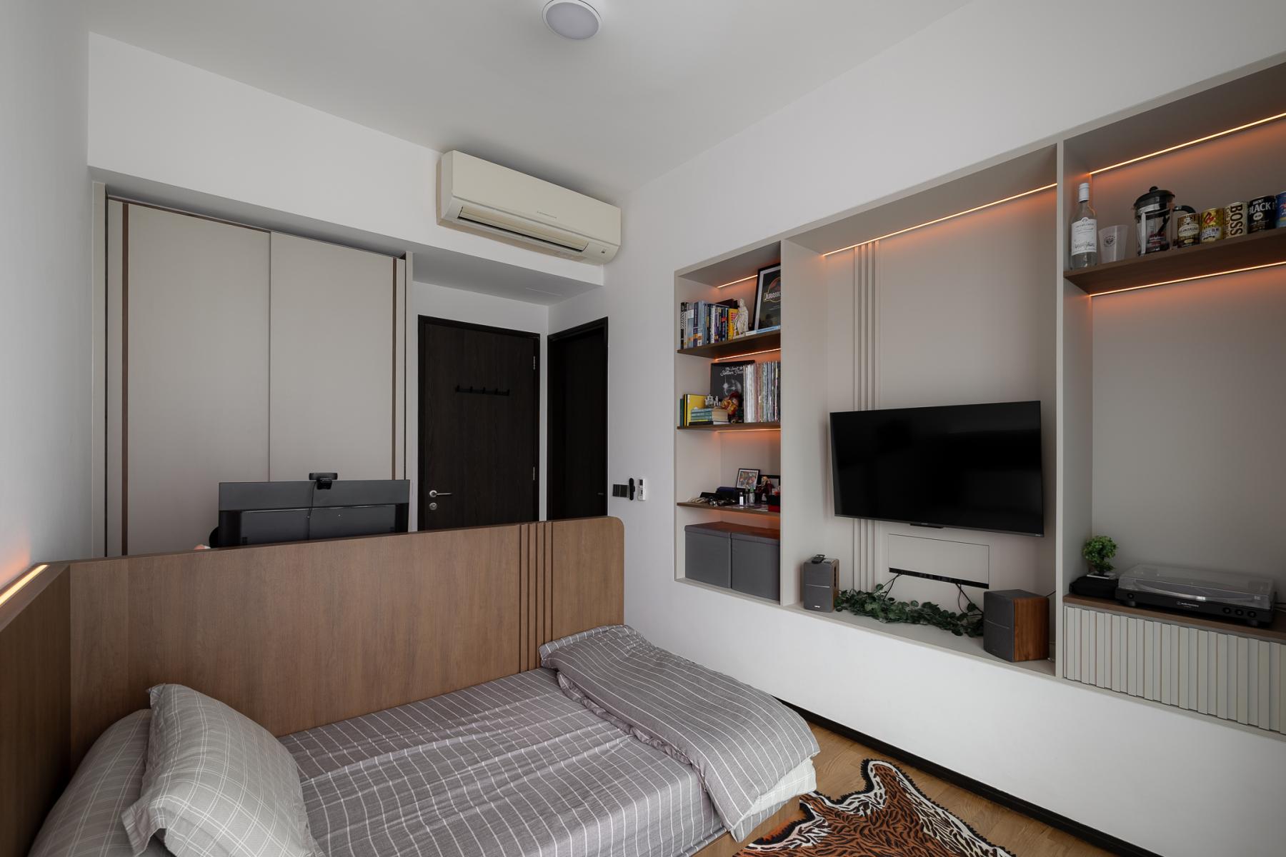 Contemporary Bedroom with Wardrobe and Single Bed