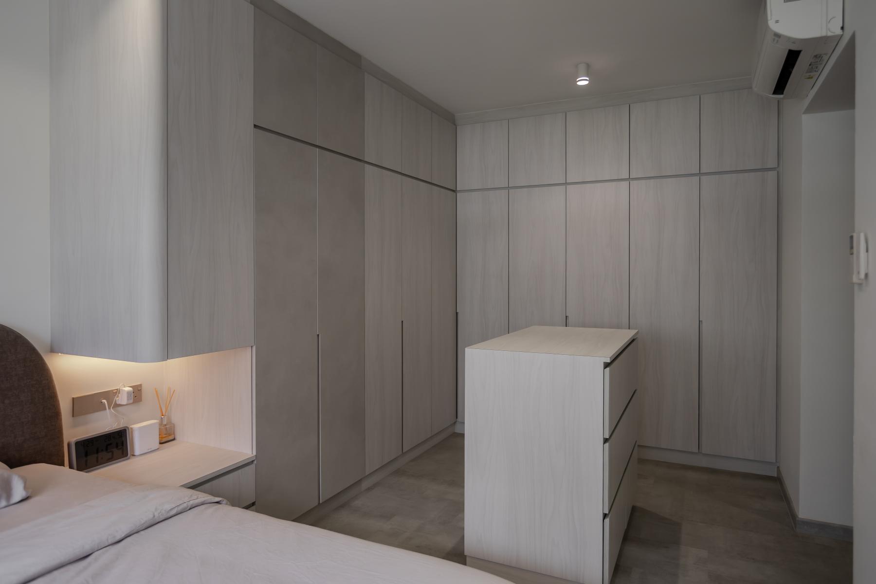 Contemporary Bedroom with Wardrobe and Built-in Bed