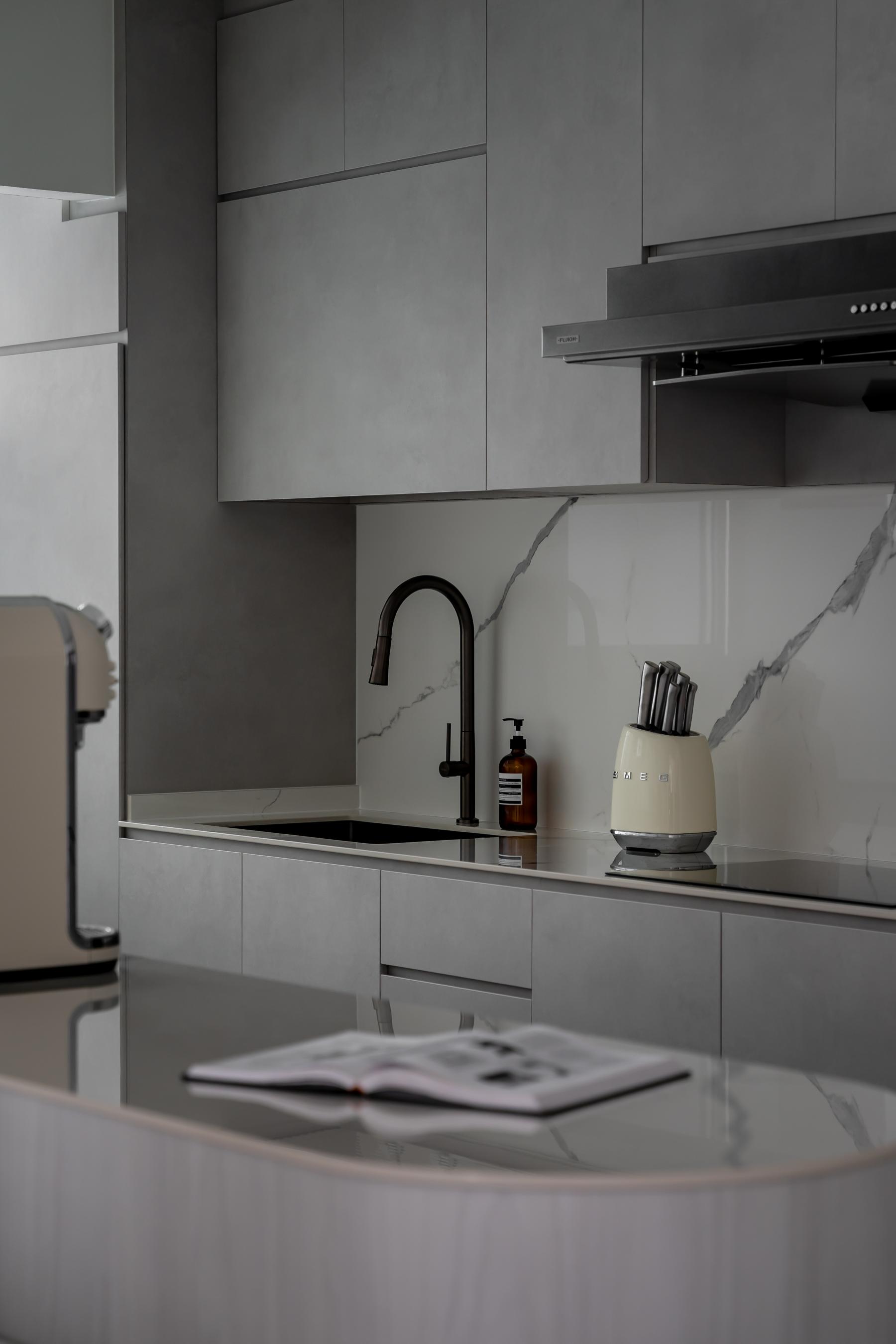 Contemporary Kitchen with Countertop and Cement Floor
