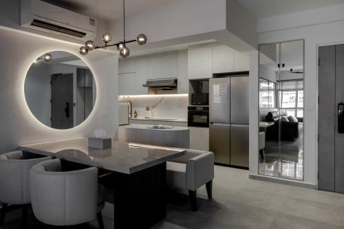 Contemporary Kitchen at 522B Tampines