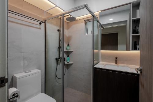 Contemporary Bathroom at 522B Tampines