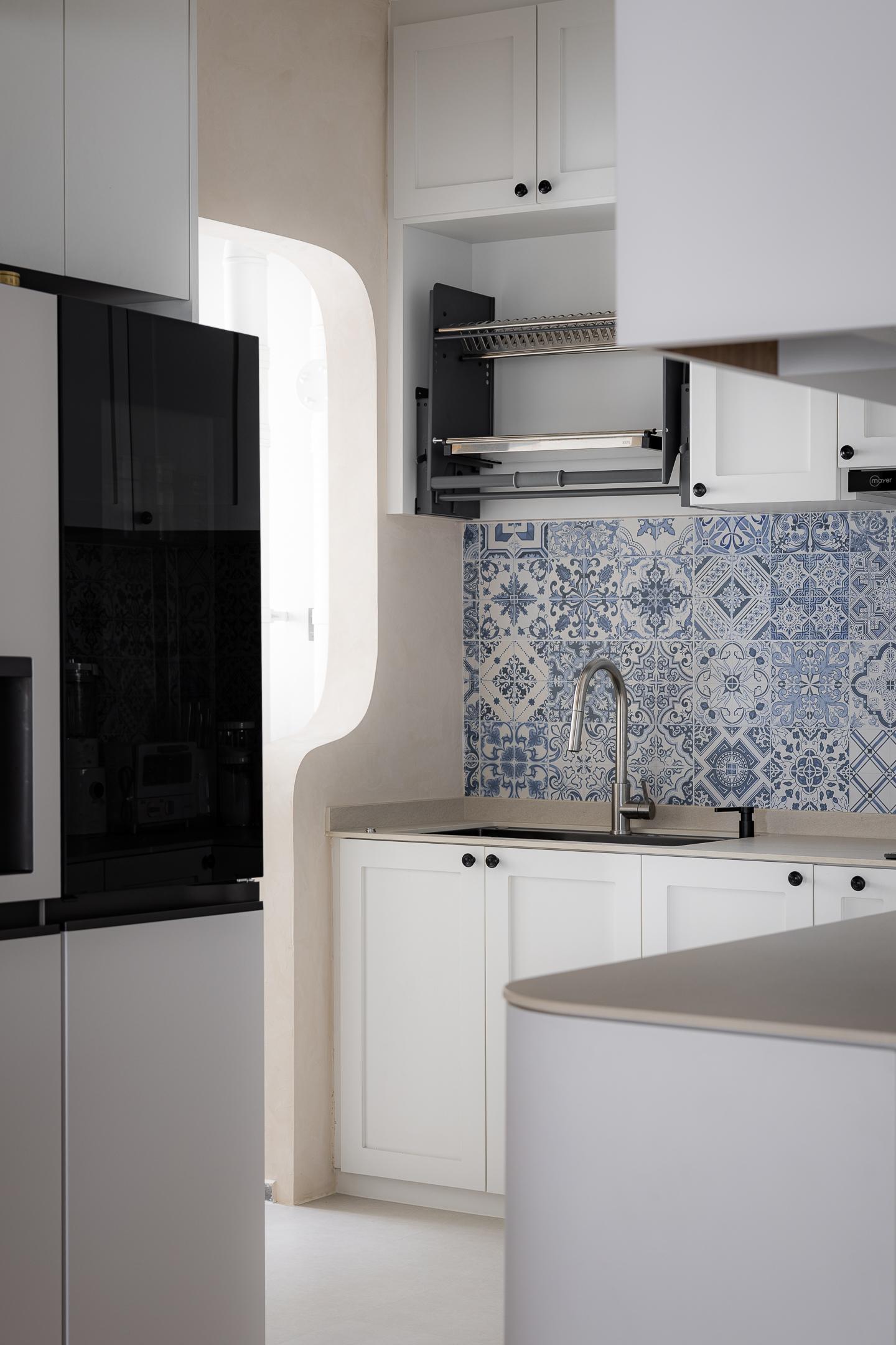 Scandinavian Kitchen with Countertop and Vinyl Flooring