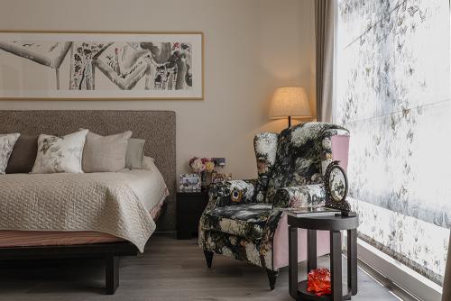 Asian Bedroom at 3-Storey Landed House