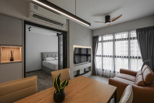 Modern Living Room at Garden Vale @ Tengah