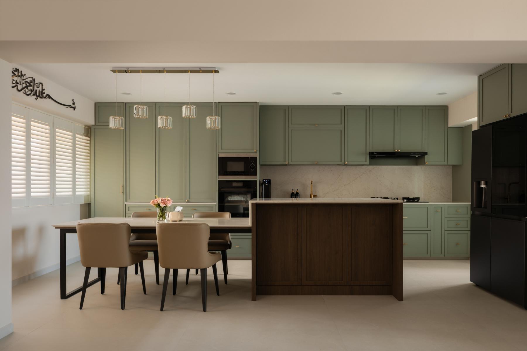 Modern Kitchen with Kitchen Island and Cupboard
