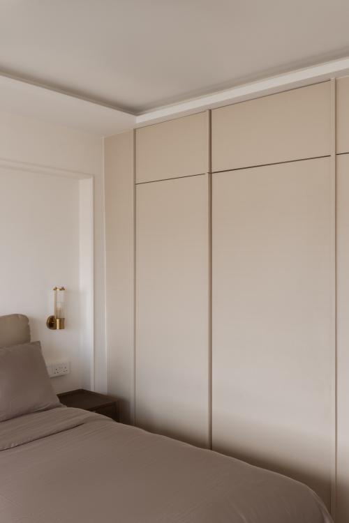 Modern Bedroom at Tampines Arcadia