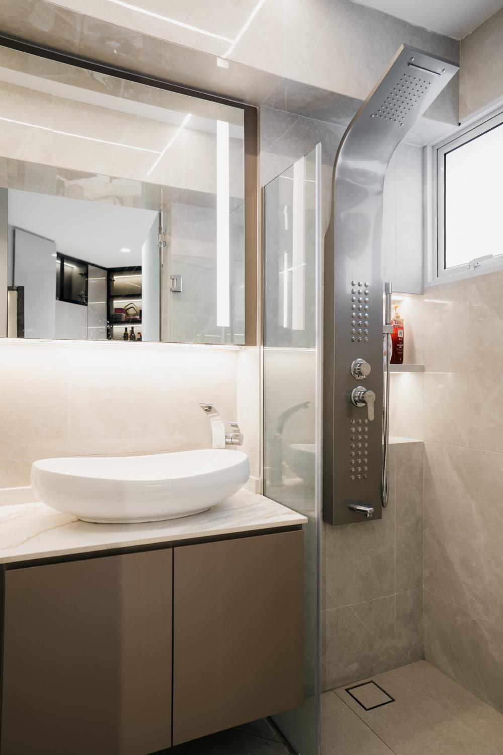 656C Jurong West