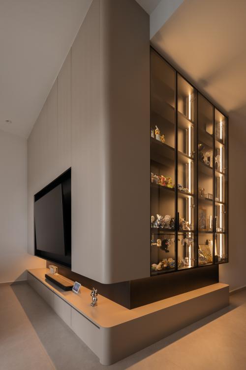 Minimalist Living Room at The Skywoods