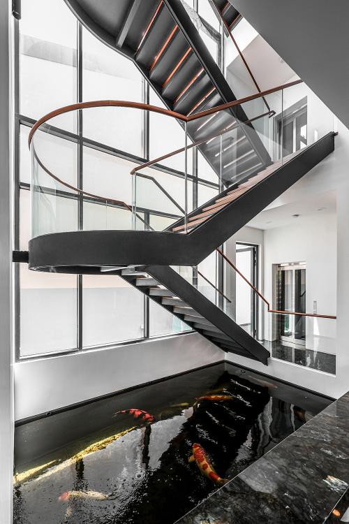 Modern Hallway at 4-storey Landed House
