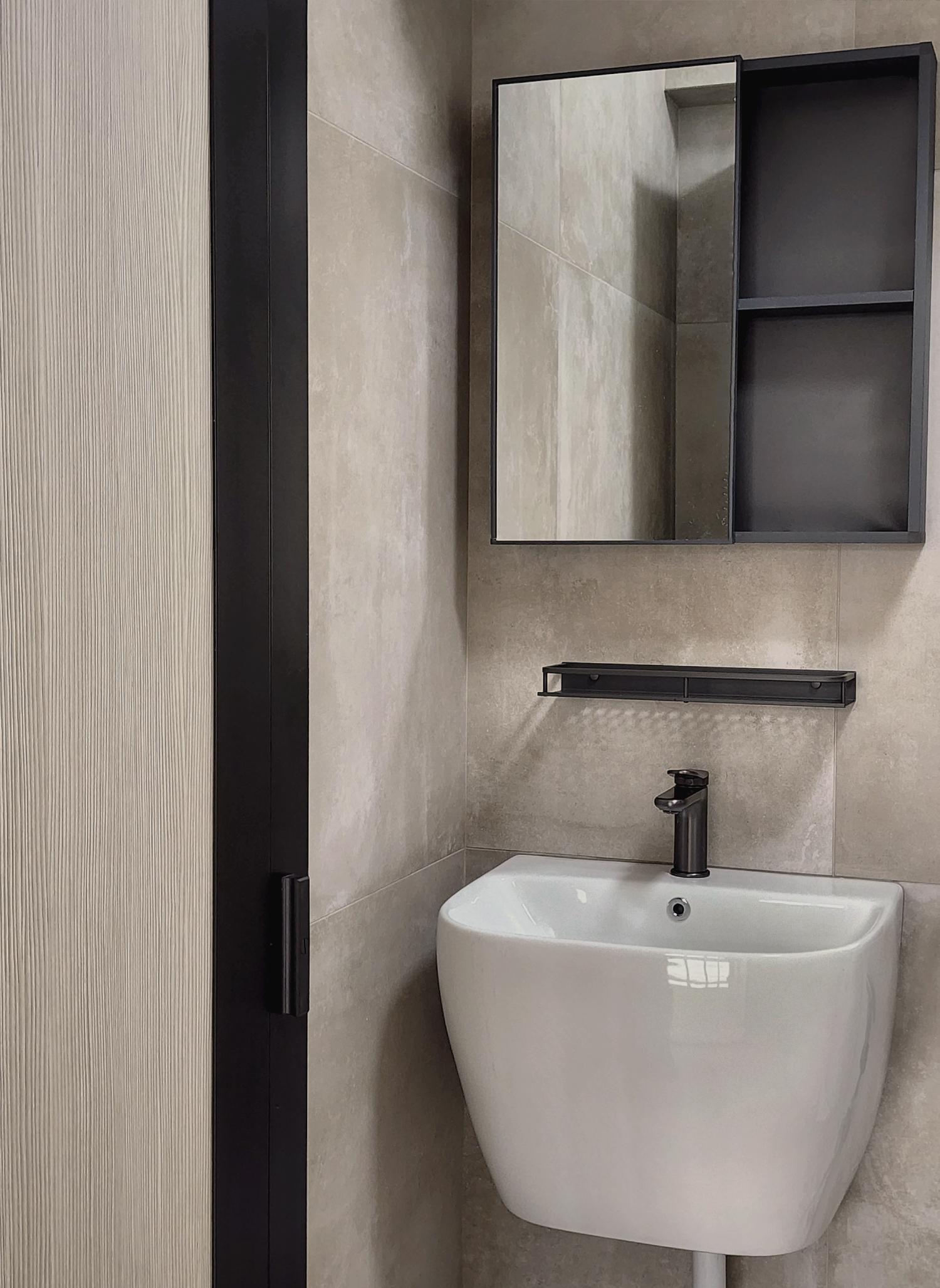 Minimalist Bathroom with Mirror and Bathroom Accessories