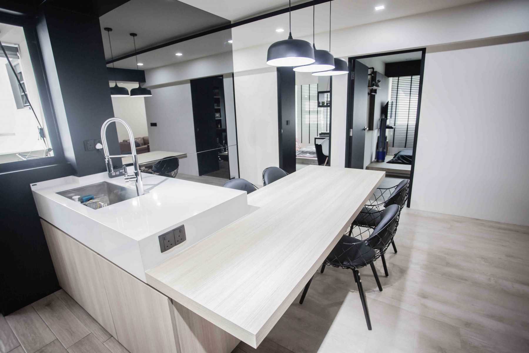 Contemporary Dining Room with Kitchen Island and Dining Table
