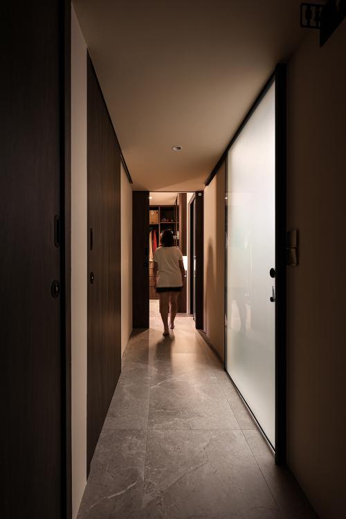 Eclectic Hallway at Point Crown