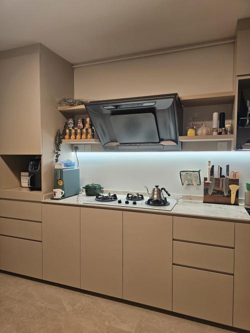 Minimalist Kitchen at Bt Batok West Ave 2