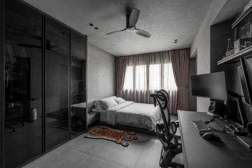Industrial Bedroom at Bishan