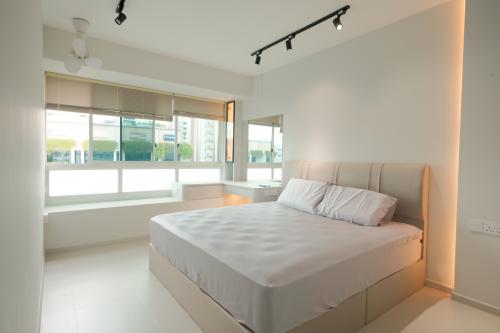 Minimalist Bedroom at 617D Punggol Dr