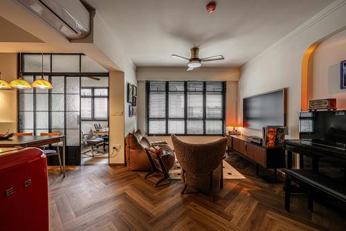 Asian Living Room at Kempas Residences