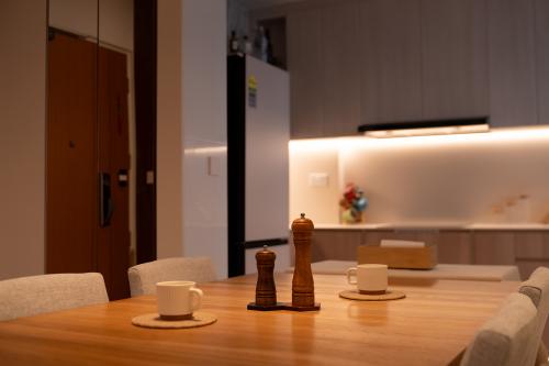 Contemporary Kitchen at 443 Bukit Batok