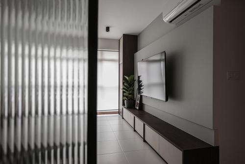 Modern Living Room at Telok Blangah Towers