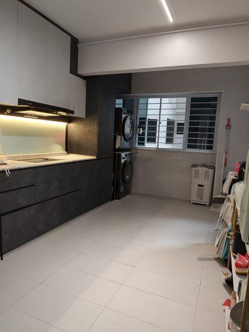 Contemporary Kitchen at Compassvale St 21