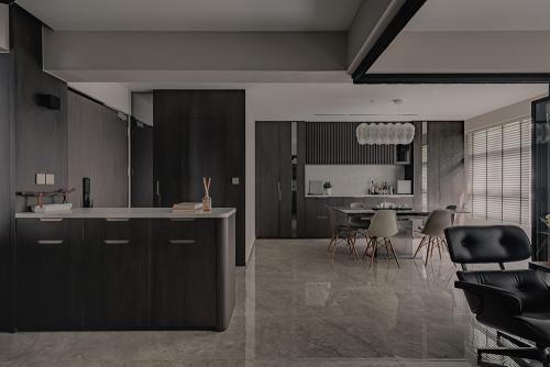 Modern Dining Room at Tampines GreenRidges
