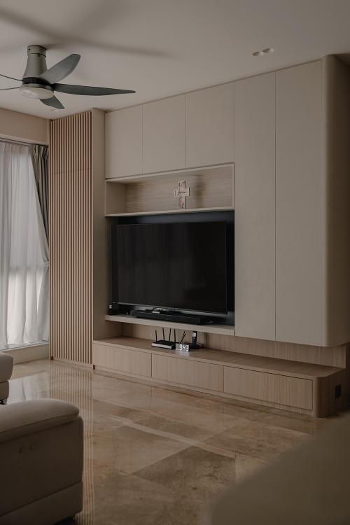 Minimalist Living Room at Heritage View