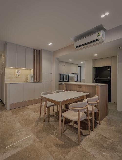 Minimalist Dining Room at Heritage View