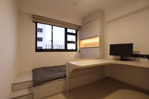 Modern Kids Room at Resale 4 Room HDB @ Punggol Way