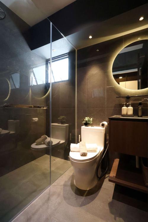 Modern Bathroom at Resale 4 Room HDB @ Punggol Way