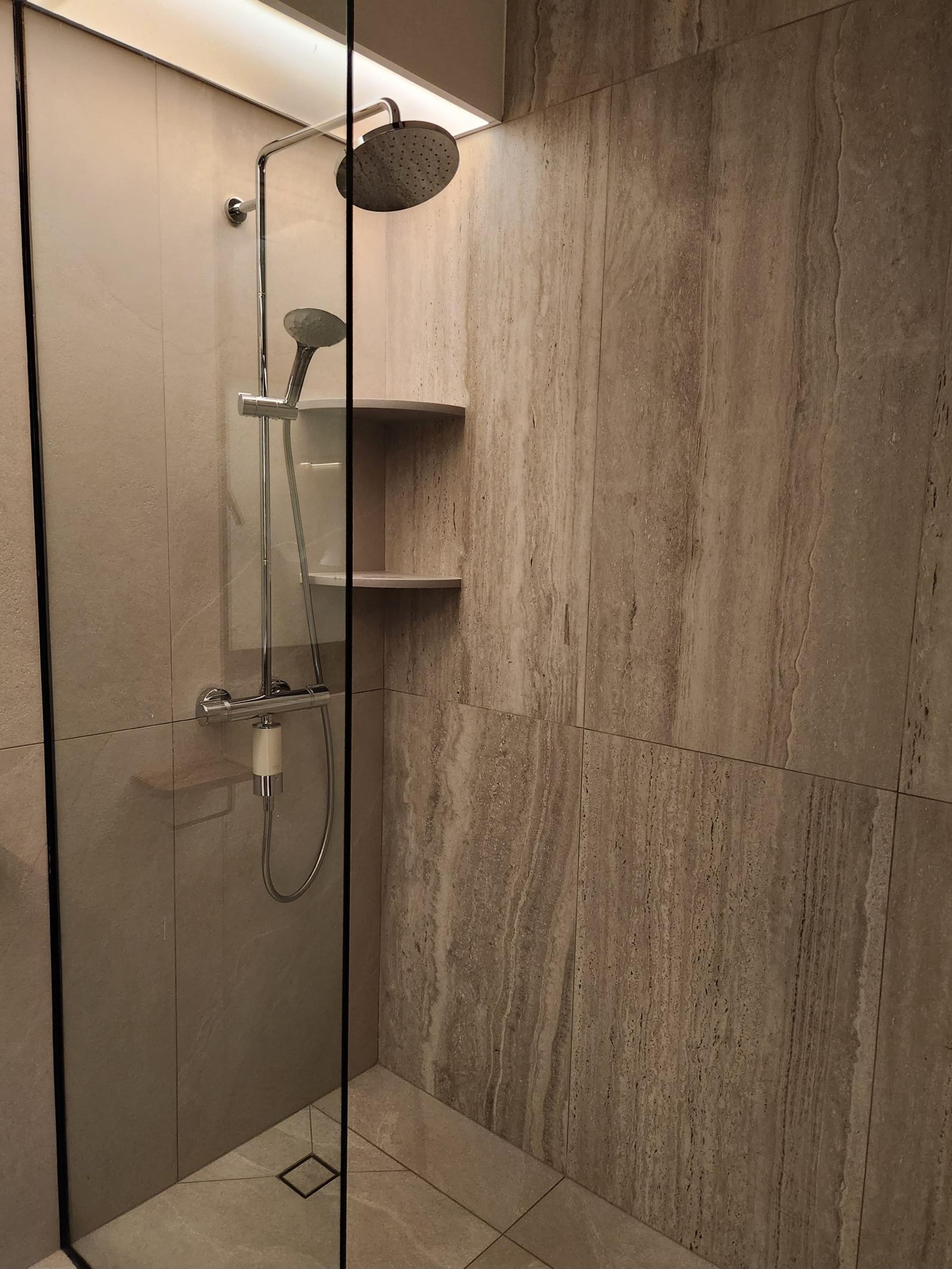 Scandinavian Bathroom with Shower Screen and Showers