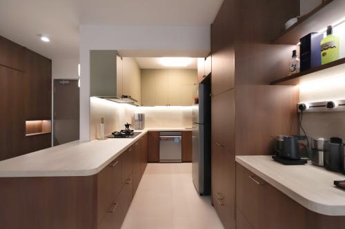 Modern Kitchen at 4 Room BTO @ Bartley Walk