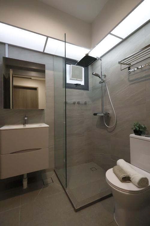 Modern Bathroom at 4 Room BTO @ Bartley Walk