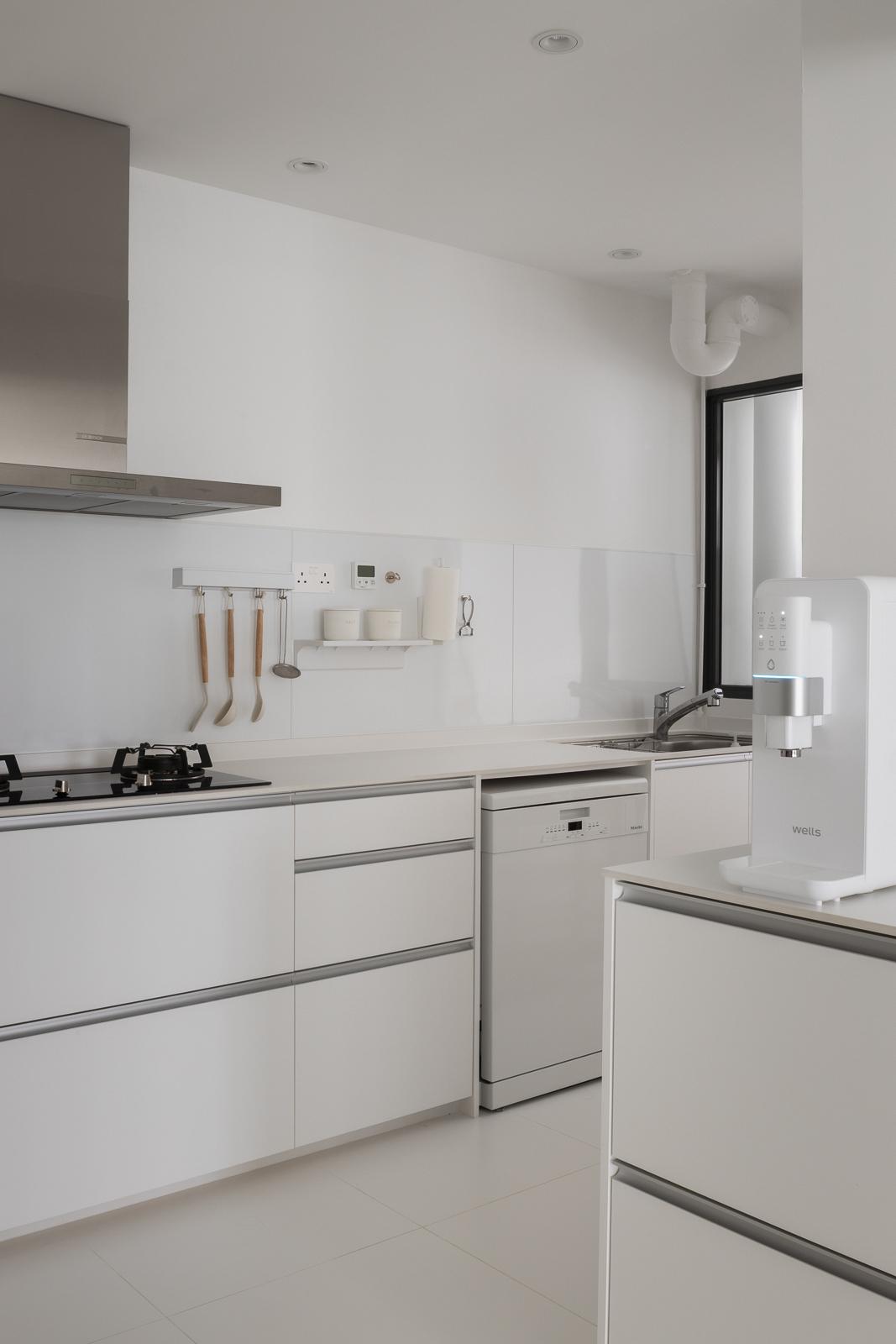 Minimalist Kitchen with Countertop and Cupboard