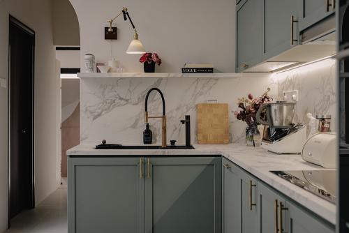 Minimalist Kitchen at Conservation House