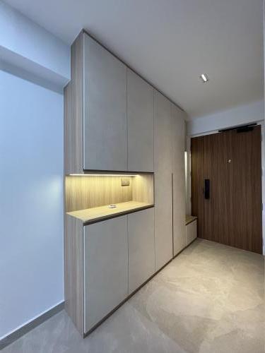 Minimalist Entryway at Jurong West Central, EA