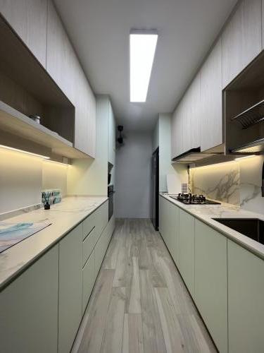 Minimalist Kitchen at Jurong West Central, EA