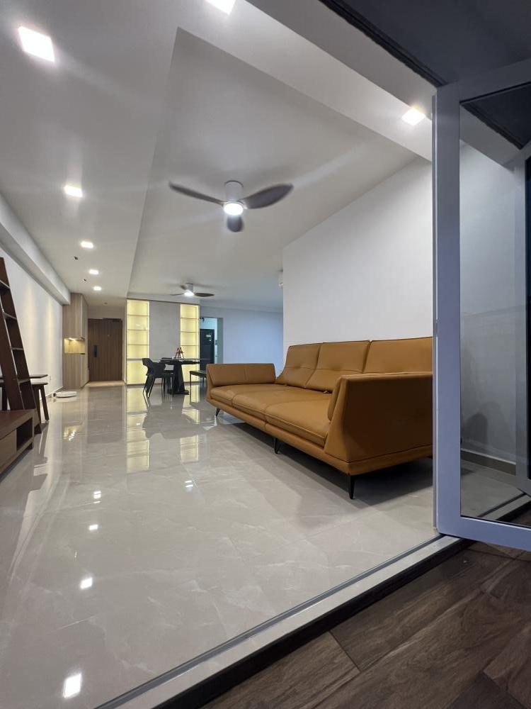 Jurong West Central, EA