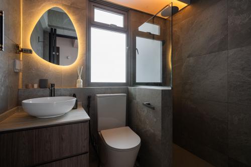 Modern Bathroom at 476B Upper Serangoon View