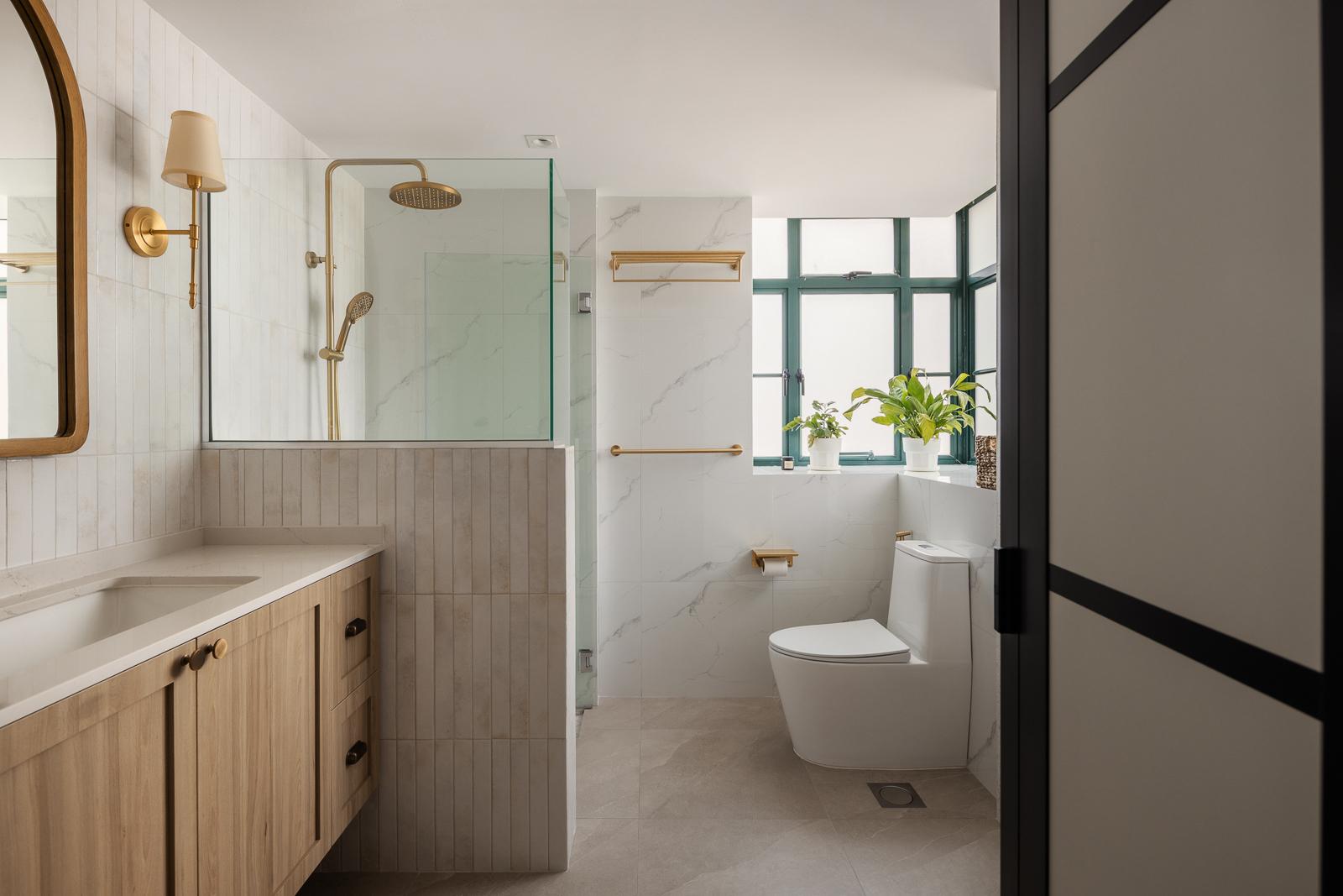 Country Bathroom with Homogeneous Tiles and Rainshower