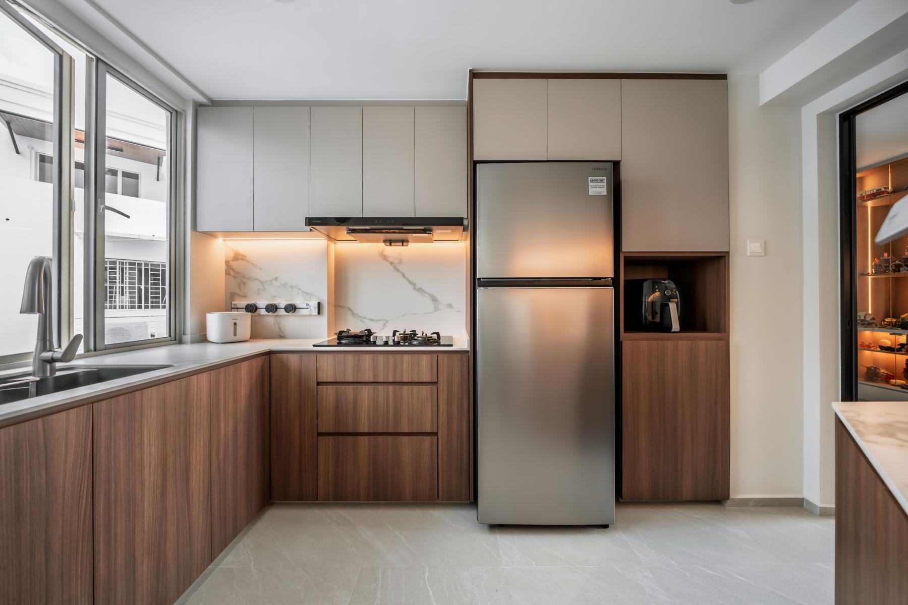 Contemporary Kitchen with Countertop and Marble Floor