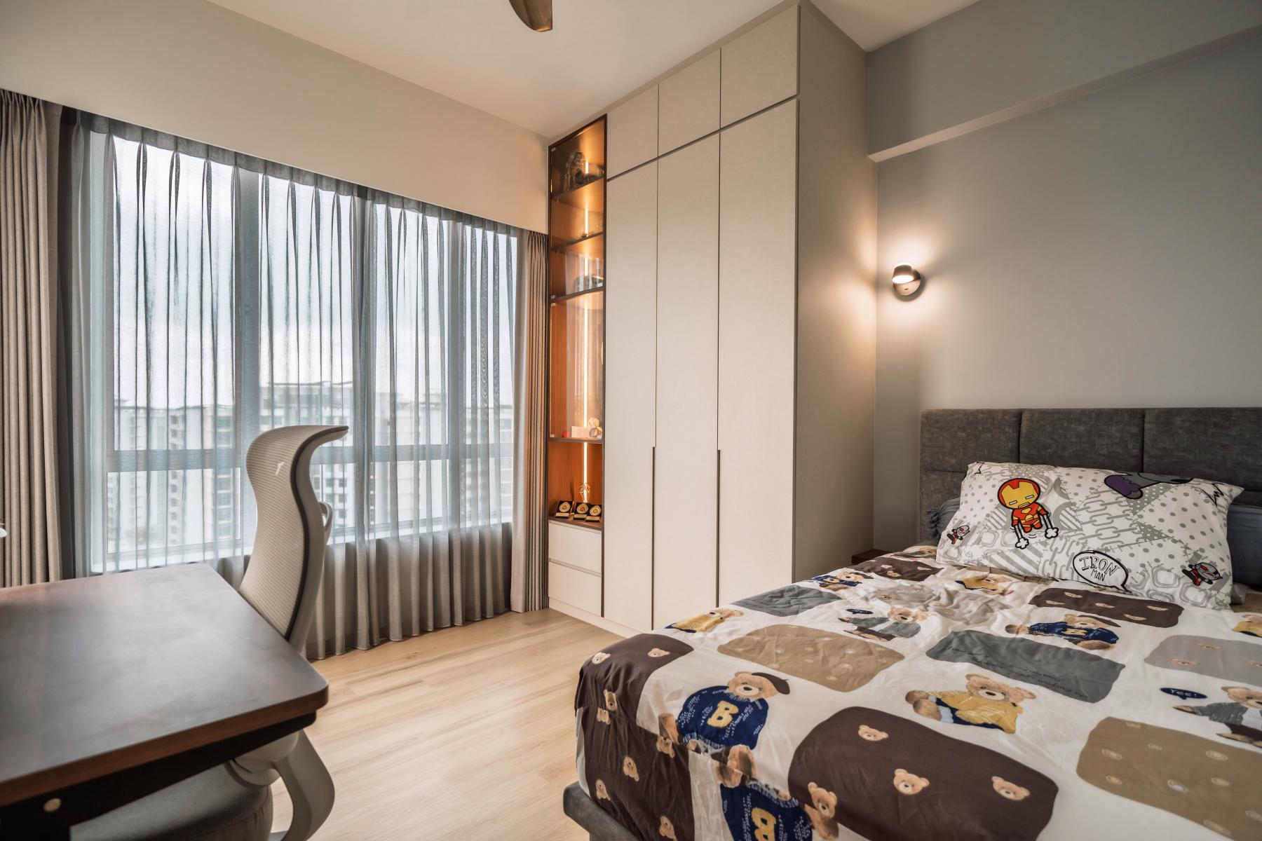 Contemporary Bedroom with Vinyl Flooring and Flooring