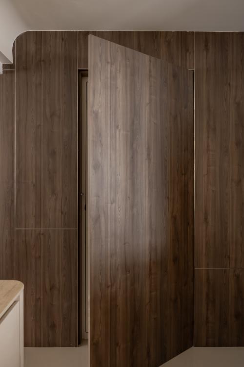 Scandinavian Hallway at 518B Tampines Central Ave 7
