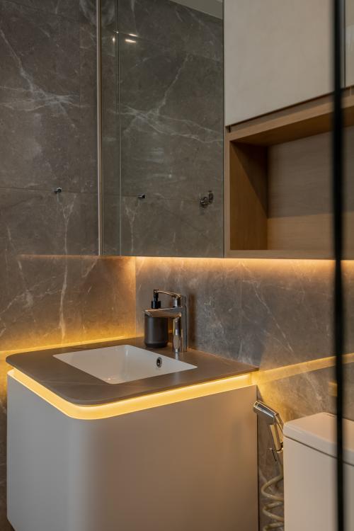 Scandinavian Bathroom at 518B Tampines Central Ave 7