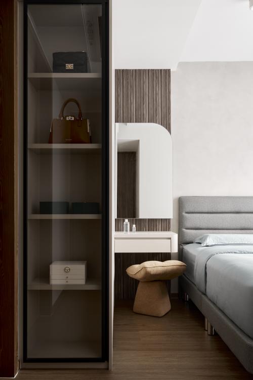 Modern Bedroom at North Gaia