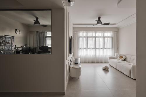 Asian Living Room at Bishan Towers