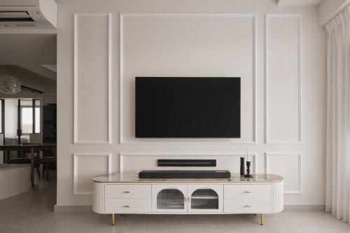 Asian Living Room at Bishan Towers