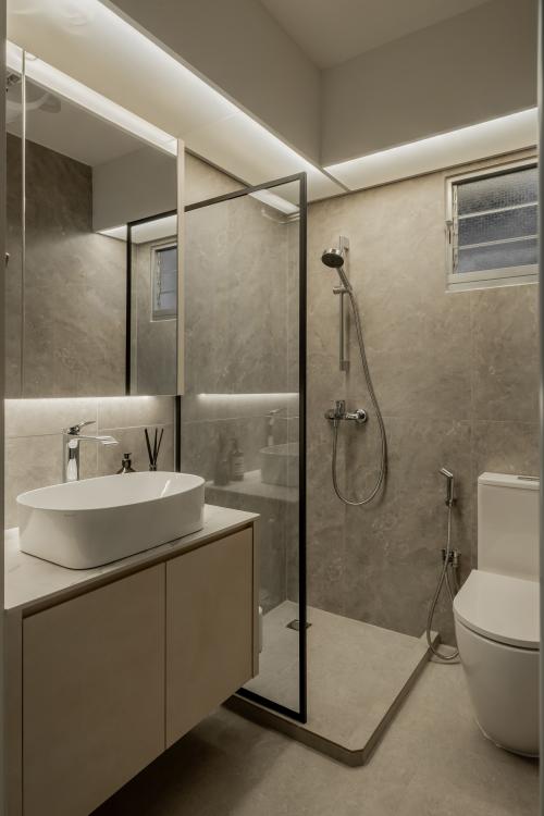 Minimalist Bathroom at 441C Bukit Batok West Ave 8