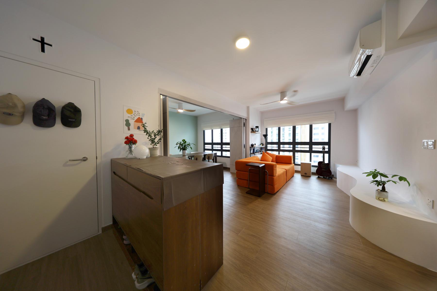 Minimalist Living Room with Vinyl Flooring and Sofa